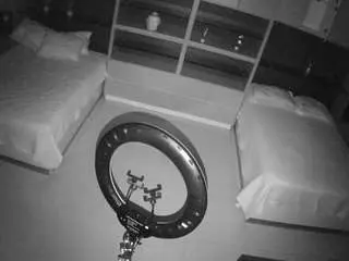 Camsoda Sex Cam of voyeurcam-casa-salsa-versus-room