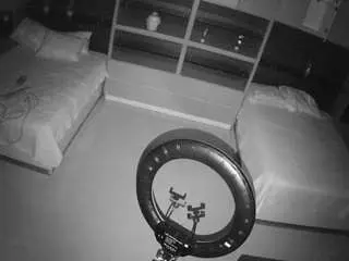 Camsoda Nude Webcam of voyeurcam-casa-salsa-versus-room