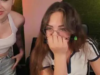 Camsoda Live Porn of elly-wave