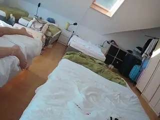 Camsoda Free Porn Cam of voyeurcam-julmodels-bed-1