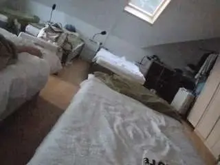 Camsoda Adult Webcam of voyeurcam-julmodels-bed-1