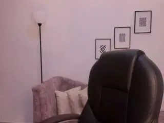 Camsoda Sex Cam of amber-willow