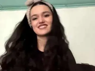 Camsoda Nude Webcam of tonifavuzzi