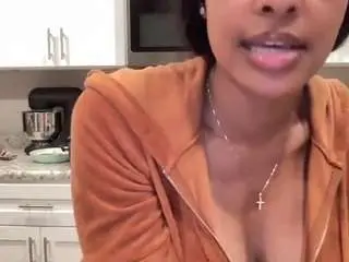 Camsoda Free Porn Cam of carmensindiego