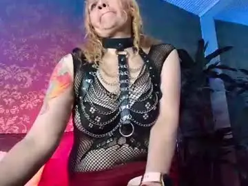 Chaturbate Free Live Porn of evangelinelove_