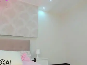 Chaturbate Best live sex cam show of donnaaa_evans