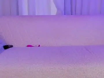 Chaturbate Nude Webcam of valentinamonroee_