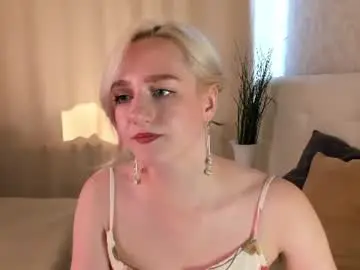 Chaturbate Best live sex cam show of chloedeccker