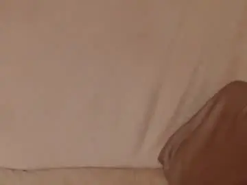 Chaturbate Live Sex Cam of candylady136
