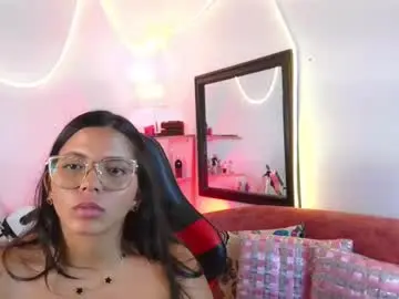 Chaturbate Best live sex cam show of meggan_greey