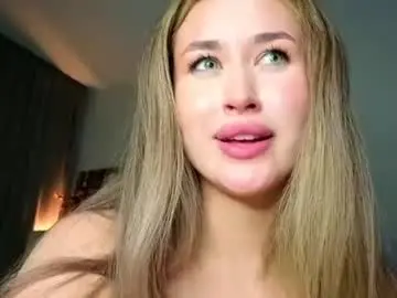Chaturbate Live Sex Cam of carrybodrick
