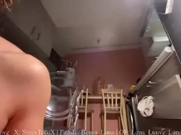 Chaturbate Free Live Porn of luna_luuvz