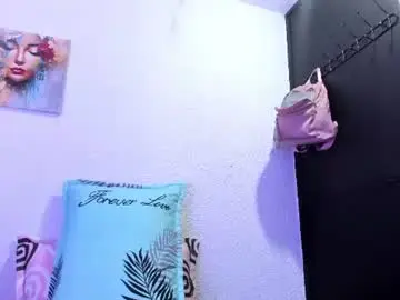 Chaturbate Sex Cam of naniis_wish