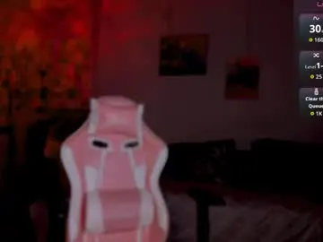 Chaturbate Live Sex Cam of lunacyy