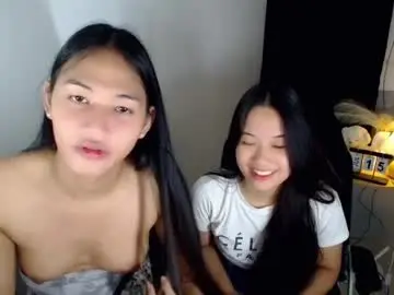Chaturbate Live Sex of twinning_angelxx