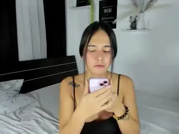 Chaturbate Nude Webcam of ari_anaa