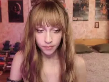Chaturbate Nude Webcam of ellie_friendly