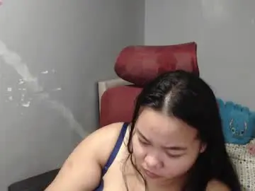 Chaturbate Live Sex Cam of bubblebuttpinay