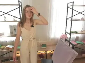 Chaturbate Sex Cam of ilonamoorman