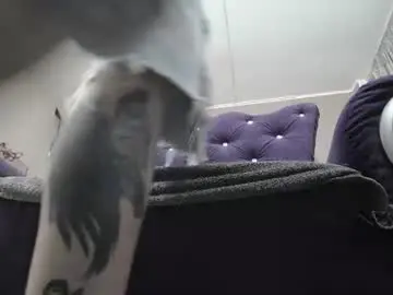 Chaturbate Adult Webcam of kennyvibe