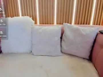 Chaturbate Free Porn Cam of lunamillers_