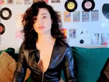 Chaturbate Live Porn of maya_rogerss