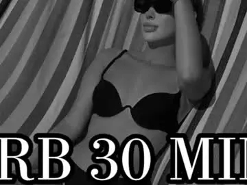 Chaturbate Live Sex Cam of alisashrine
