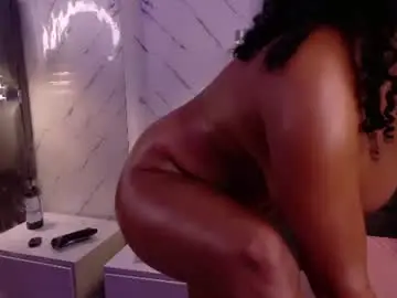 Chaturbate Live Sex Cam of pittandlunaa69