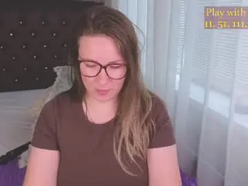 Chaturbate Adult Video Chat of cute_darina