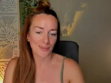 Chaturbate Adult Webcam of save_the_qween