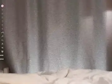 Chaturbate Live Sex Cam of cinacandy