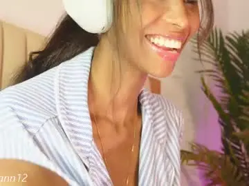 Chaturbate Free Live Porn of valery_swan1