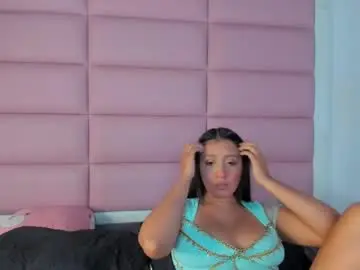 Chaturbate Best live sex cam show of amaranttaylunay