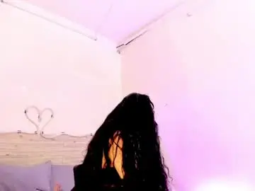 Chaturbate Nude Webcam of lilah_sweet