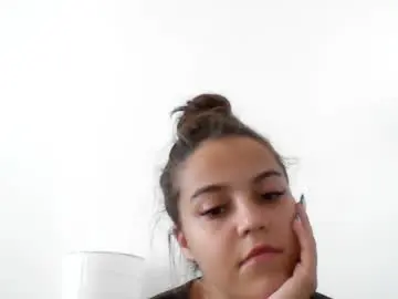 Chaturbate Live Sex Cam of alwhatt
