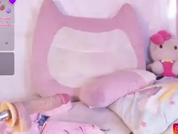 Chaturbate Live Sex of emilyy_queen