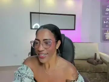 Chaturbate Adult Video Chat of shantall_wills