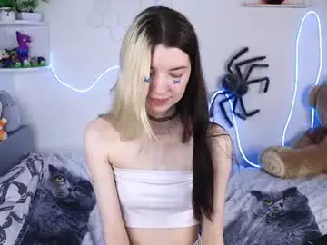 Chaturbate Adult Video Chat of emmie_everly