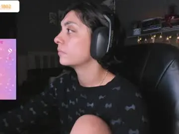 Chaturbate Nude Webcam of isaabel1