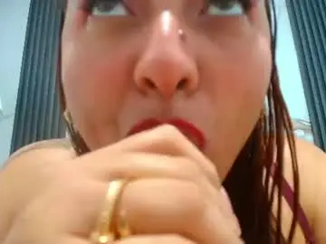Chaturbate Live Sex of honeyhiips