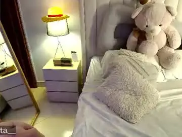 Chaturbate Free Porn Cam of soyhinata__