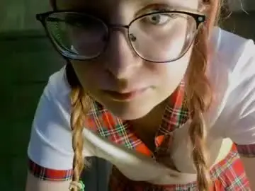 Chaturbate Adult Video Chat of coy_girl_