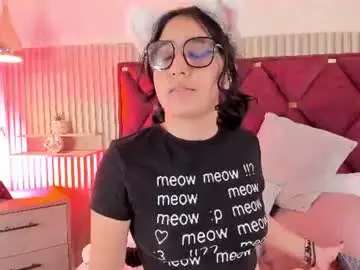 Chaturbate Sex Chat of kirivelvet