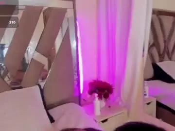 Chaturbate Free Live Porn of casey_lorens