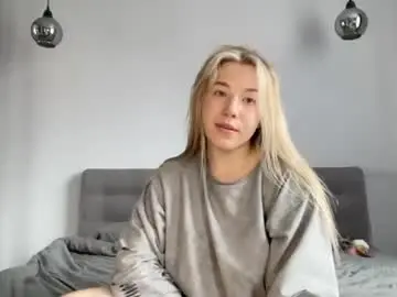 Chaturbate Free Live Porn of alyrasun
