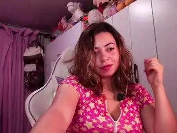 Chaturbate Free Porn Cam of golden_gingerkitty