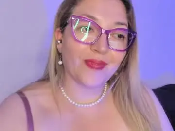 Chaturbate Sex Chat of naty__mature_