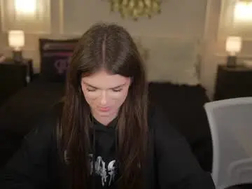 Chaturbate Live Porn of bright_diamonds_054