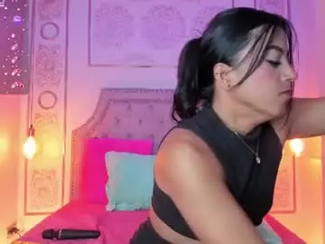 Chaturbate Best live sex cam show of amber_villalobos