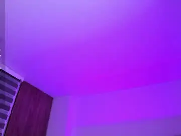 Chaturbate Live Sex Cam of rebeccaferrati